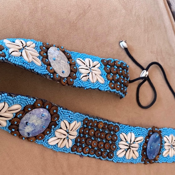 Accessories - Vintage Shell and Stone Boho Belt